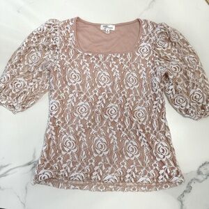 Eve & Maddie ladies top